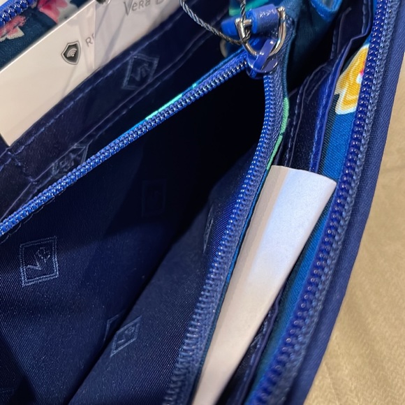 Vera Bradley RFID Wallet - Picture 6 of 7